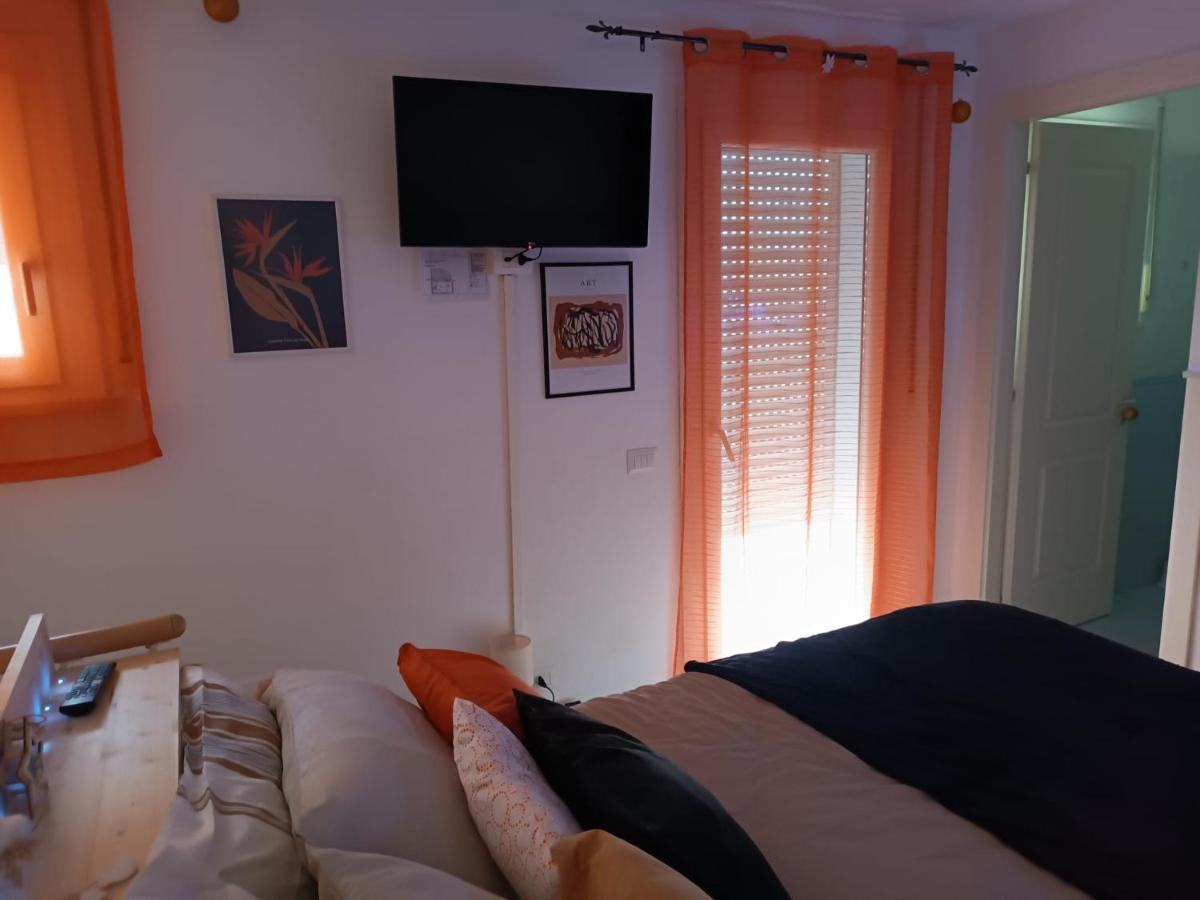 Armareaoverseassuites Fiumicino Bagian luar foto