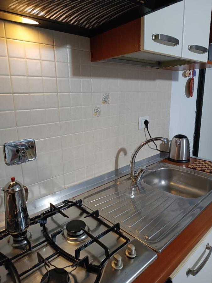 Armareaoverseassuites Fiumicino Bagian luar foto