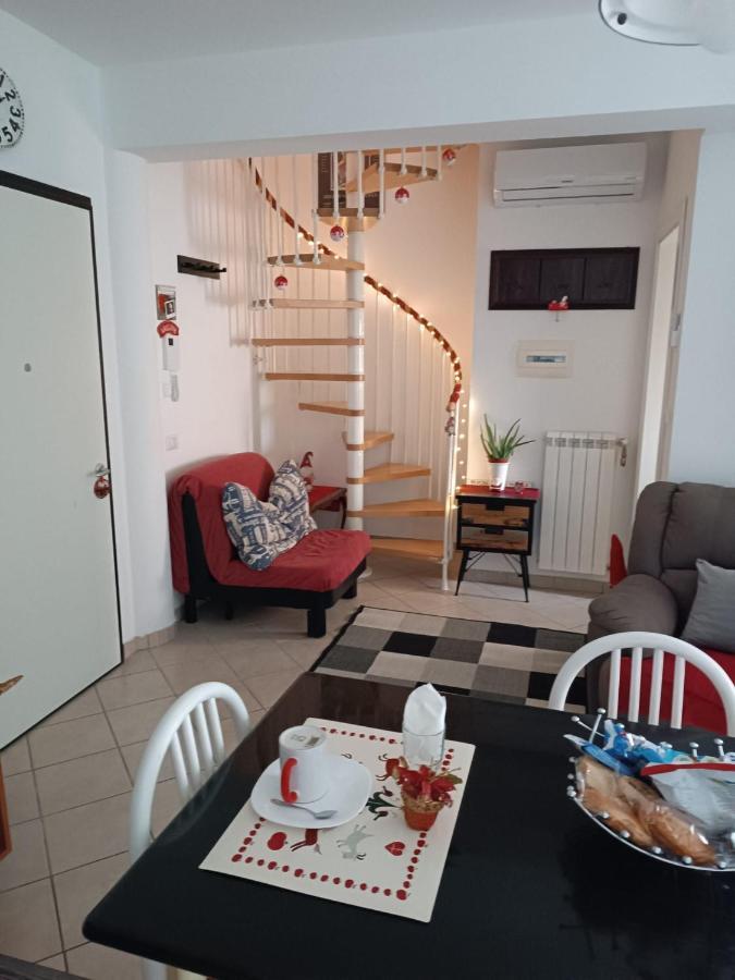 Armareaoverseassuites Fiumicino Bagian luar foto